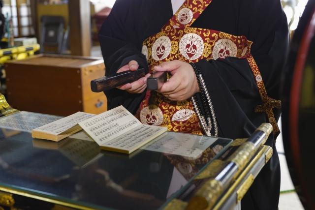 供養の雰囲気カット